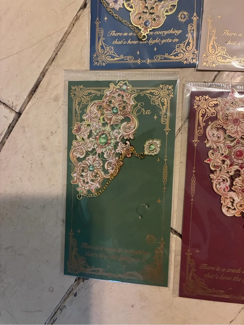 One Vintage Bookmark, Hollow Metal Baroque Design, Golden Bookmarks, Beautiful